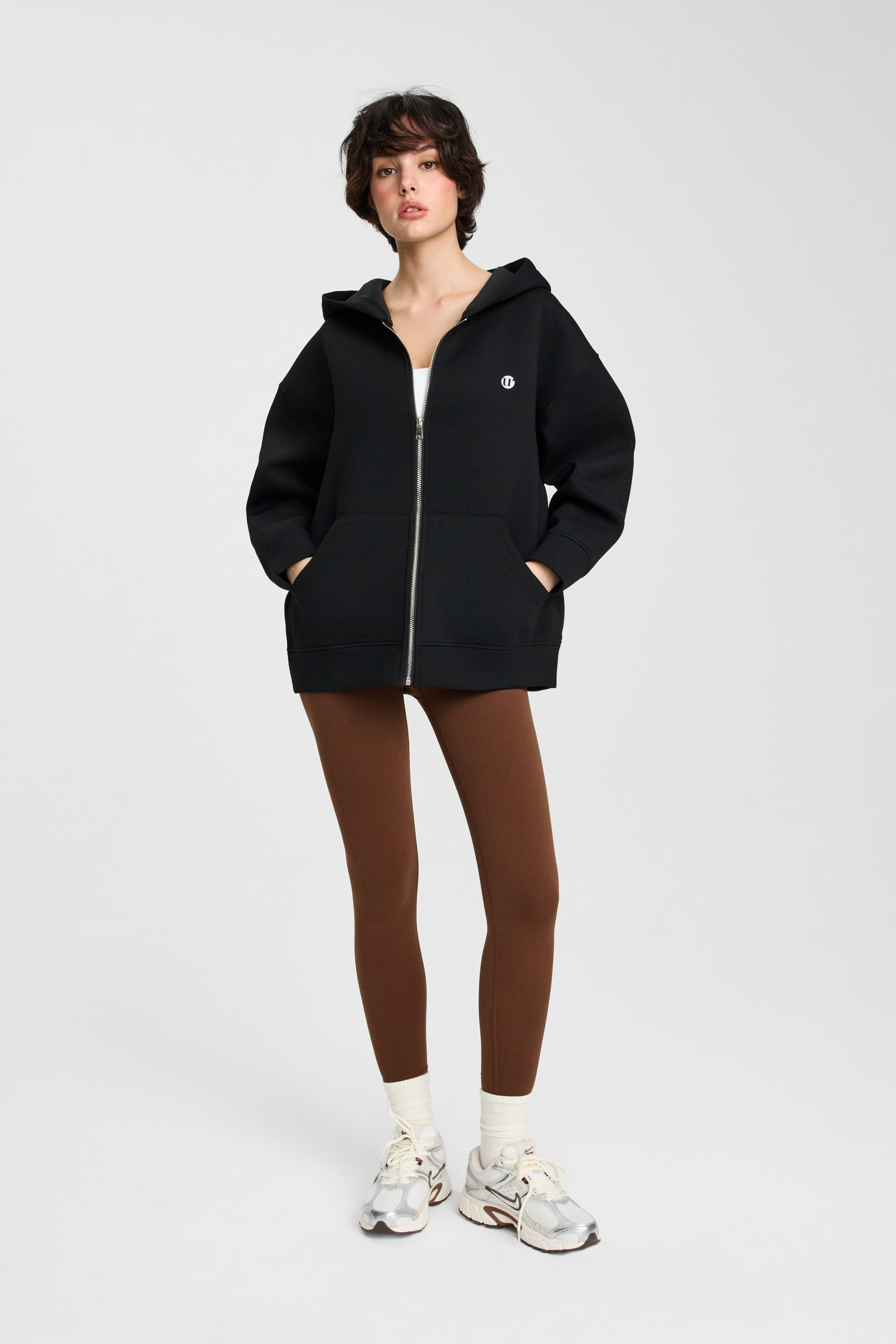 Свитшот-куртка на молнии с капюшоном