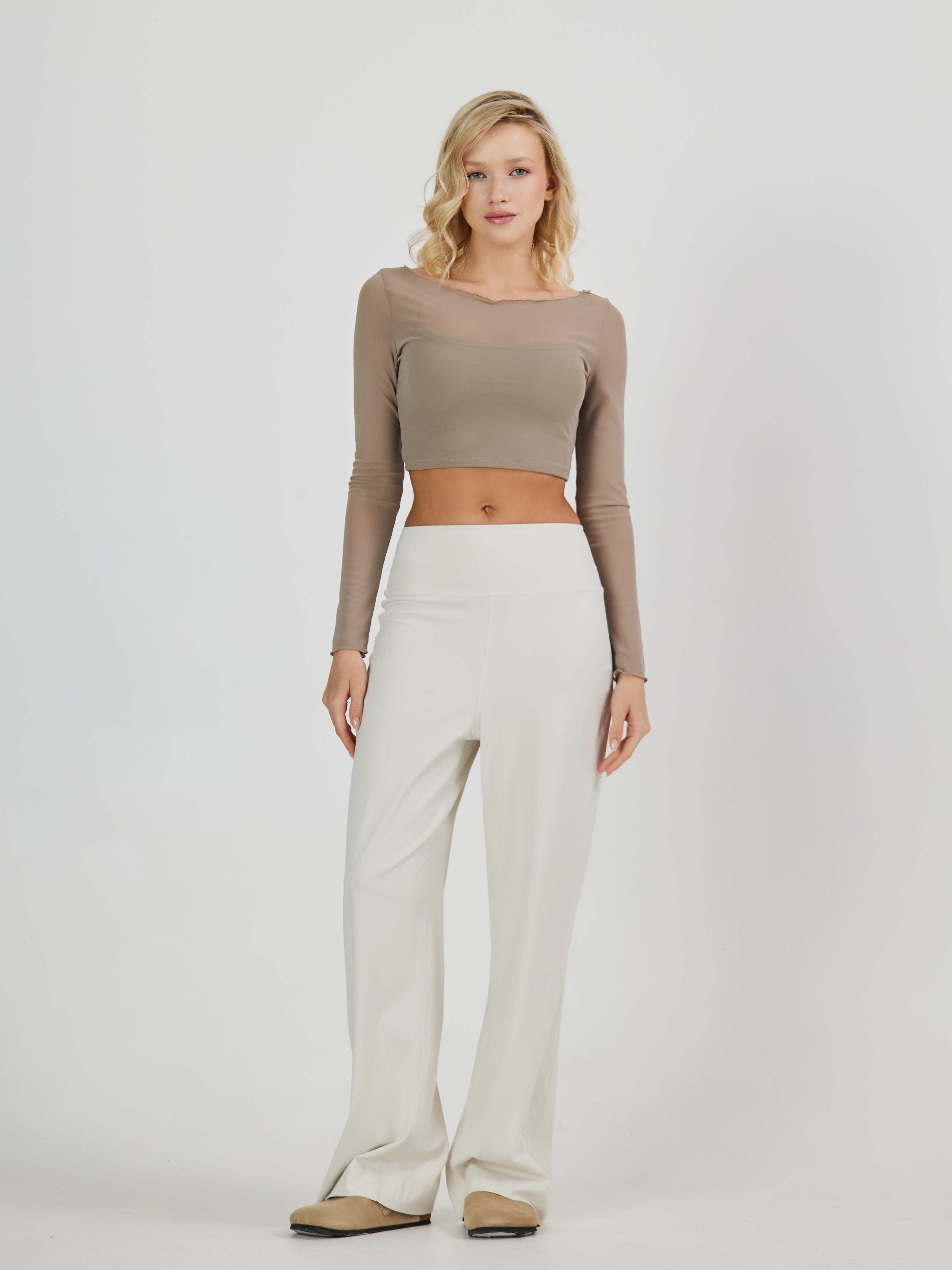 Укороченный лонгслив из сетки с встроенным топом