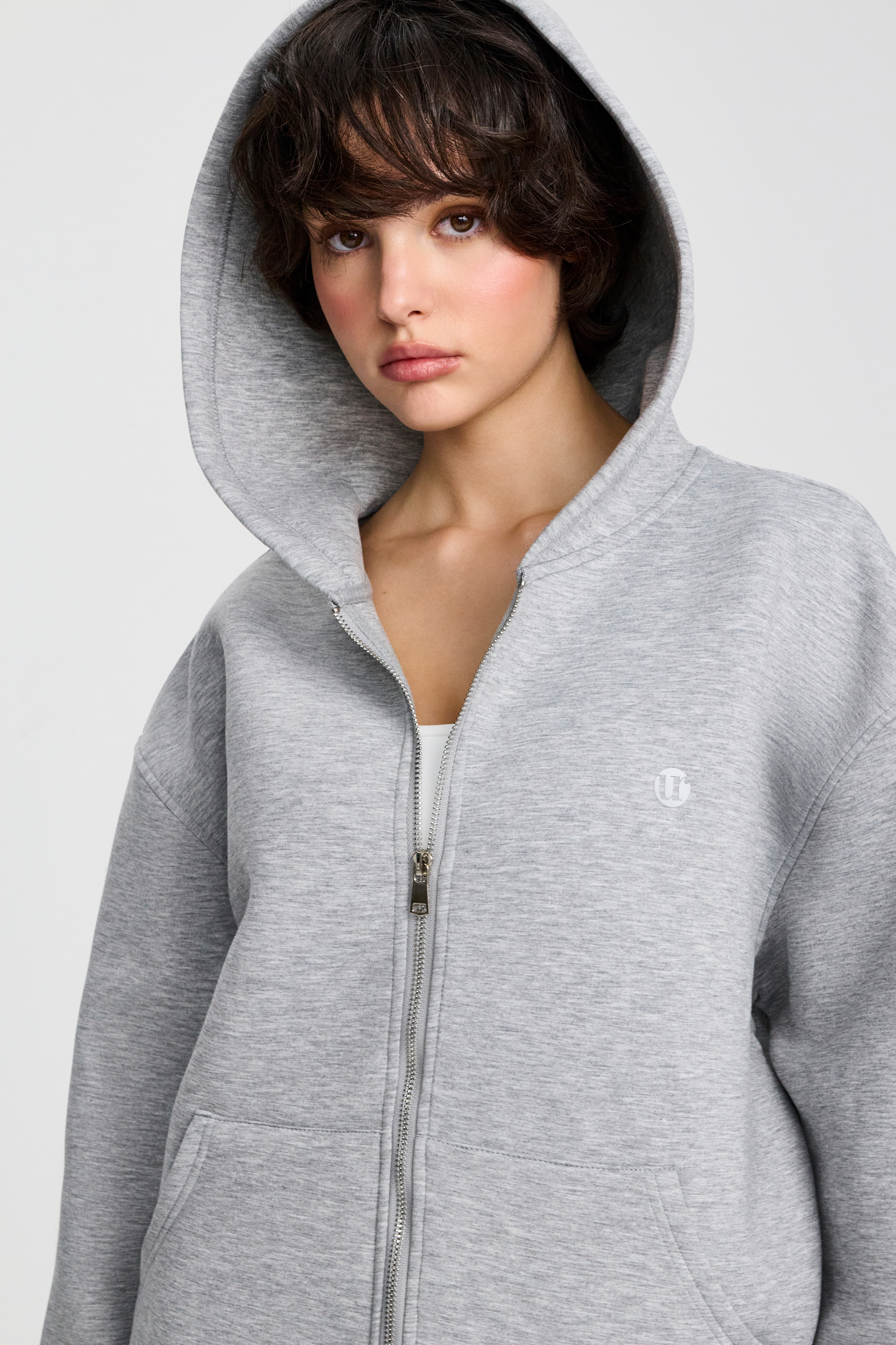 Свитшот-куртка на молнии с капюшоном