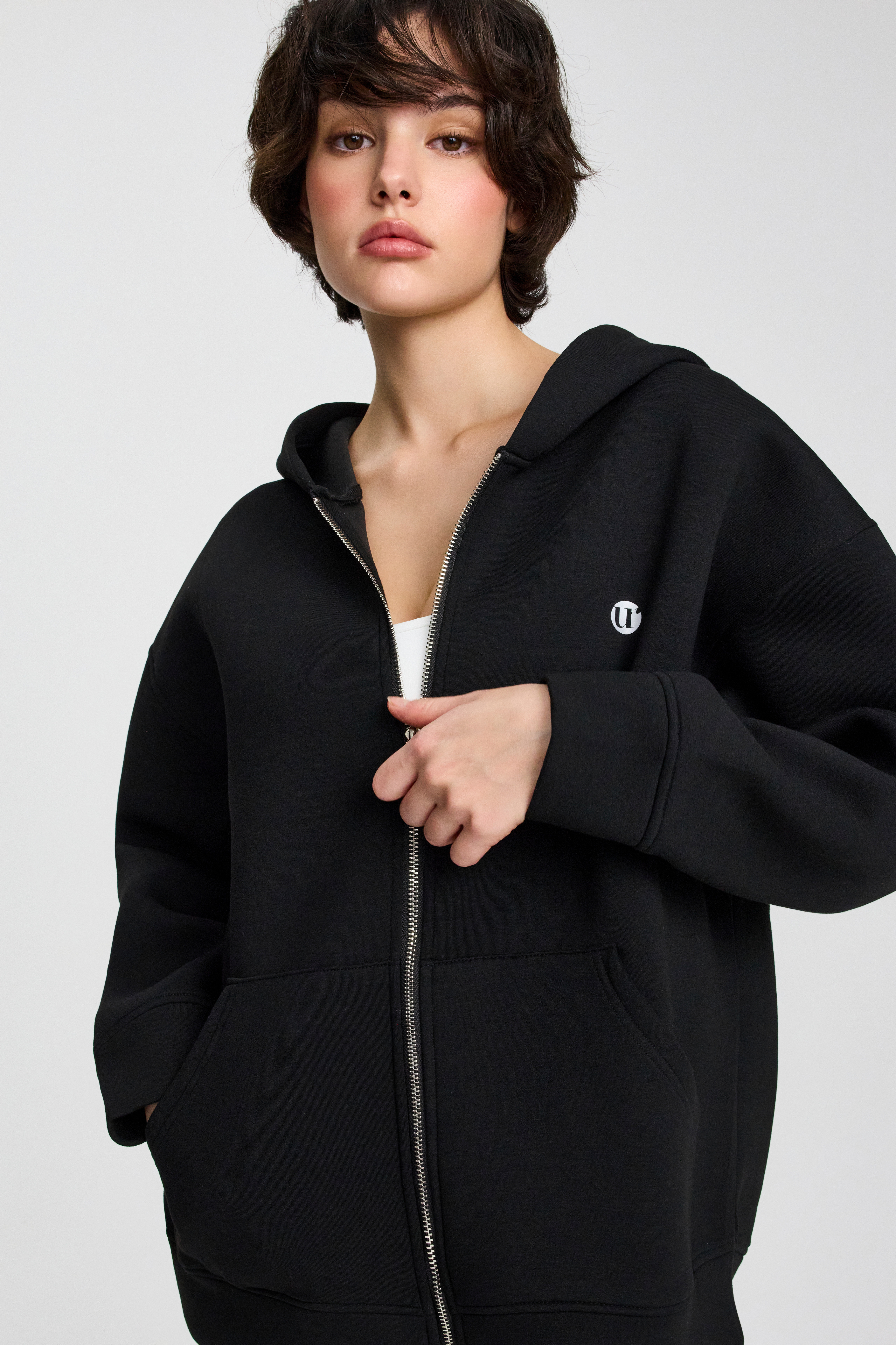 Свитшот-куртка на молнии с капюшоном