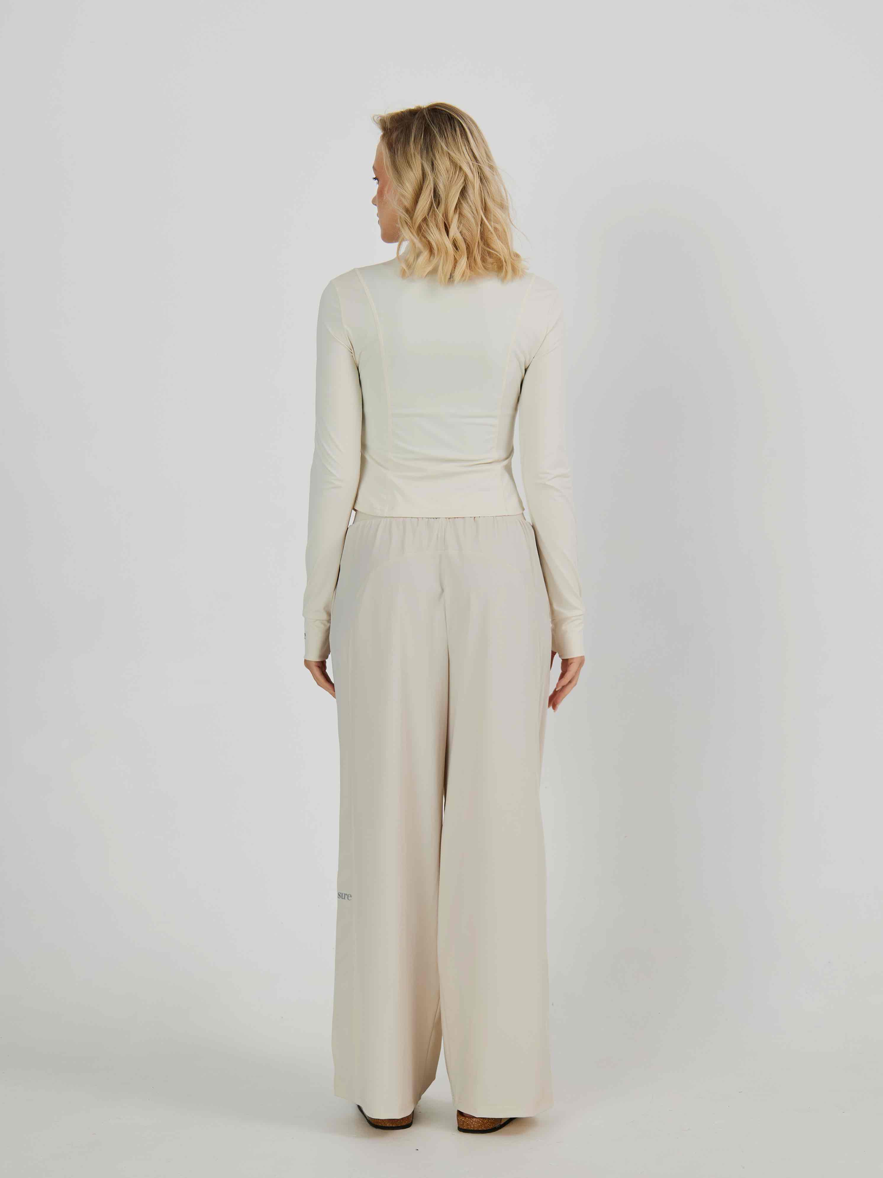 Брюки на резинке широкие из тонкой ткани SPF50