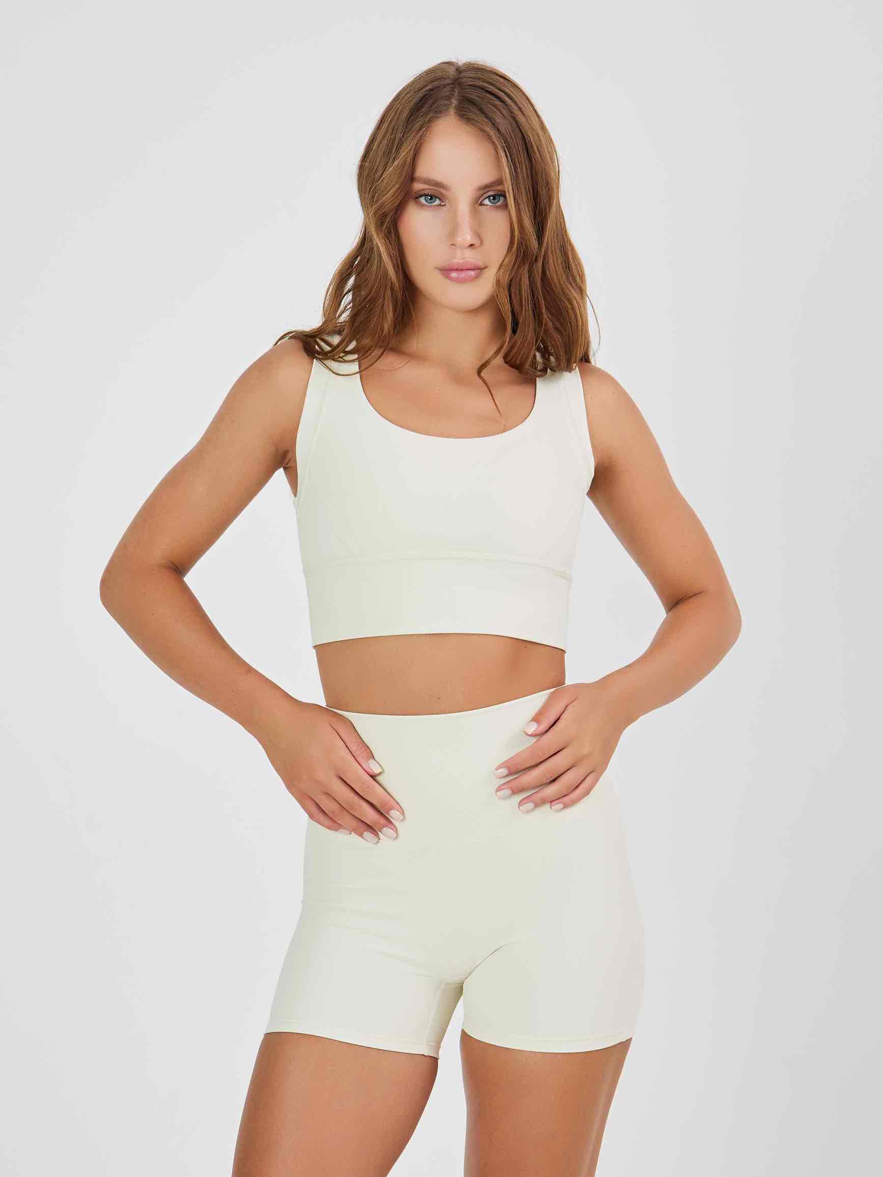 Топ в рубчик из плотной ткани с высокой степенью компрессии