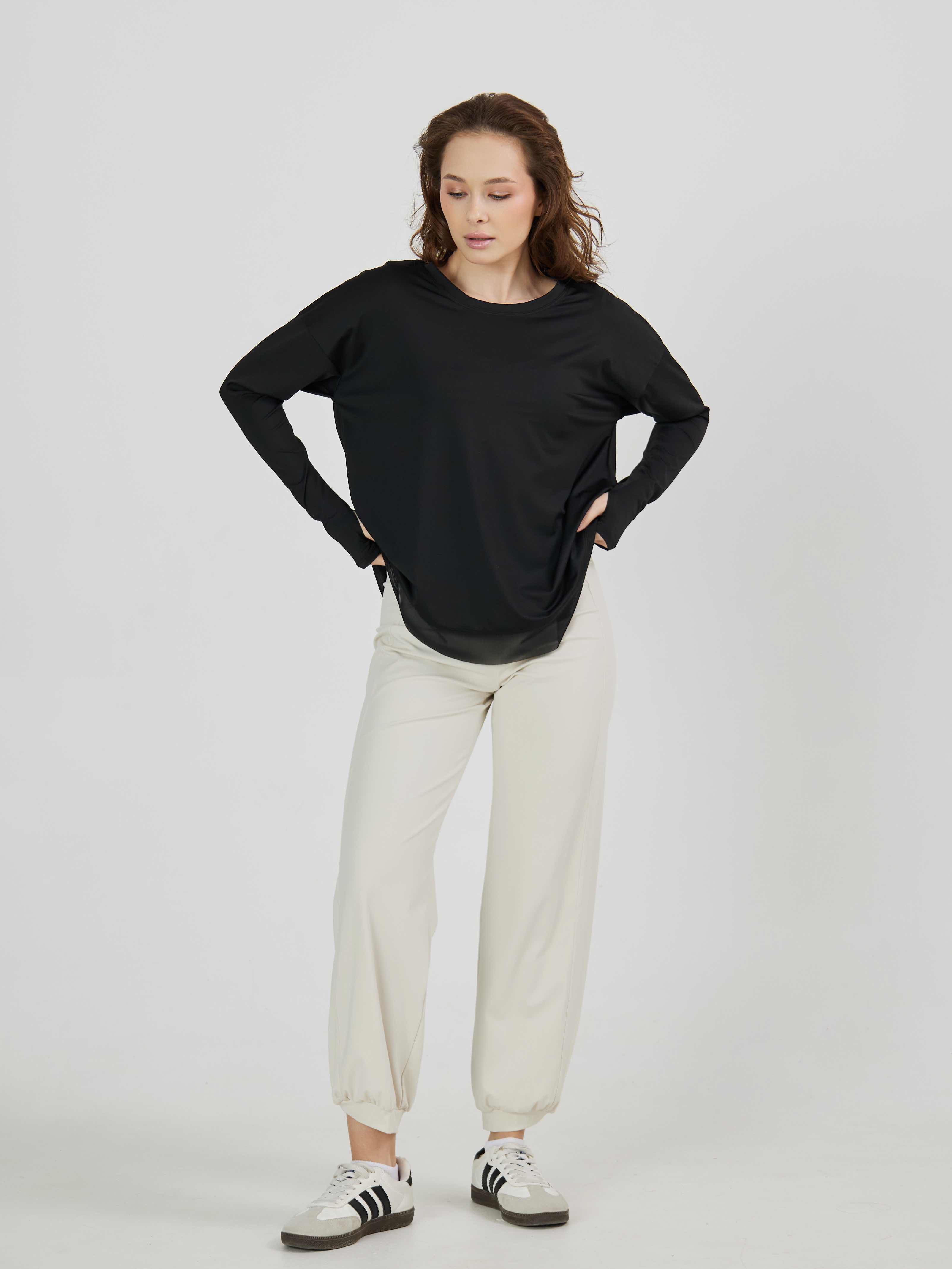 Лонгслив свободный с полукруглым низом с сеткой