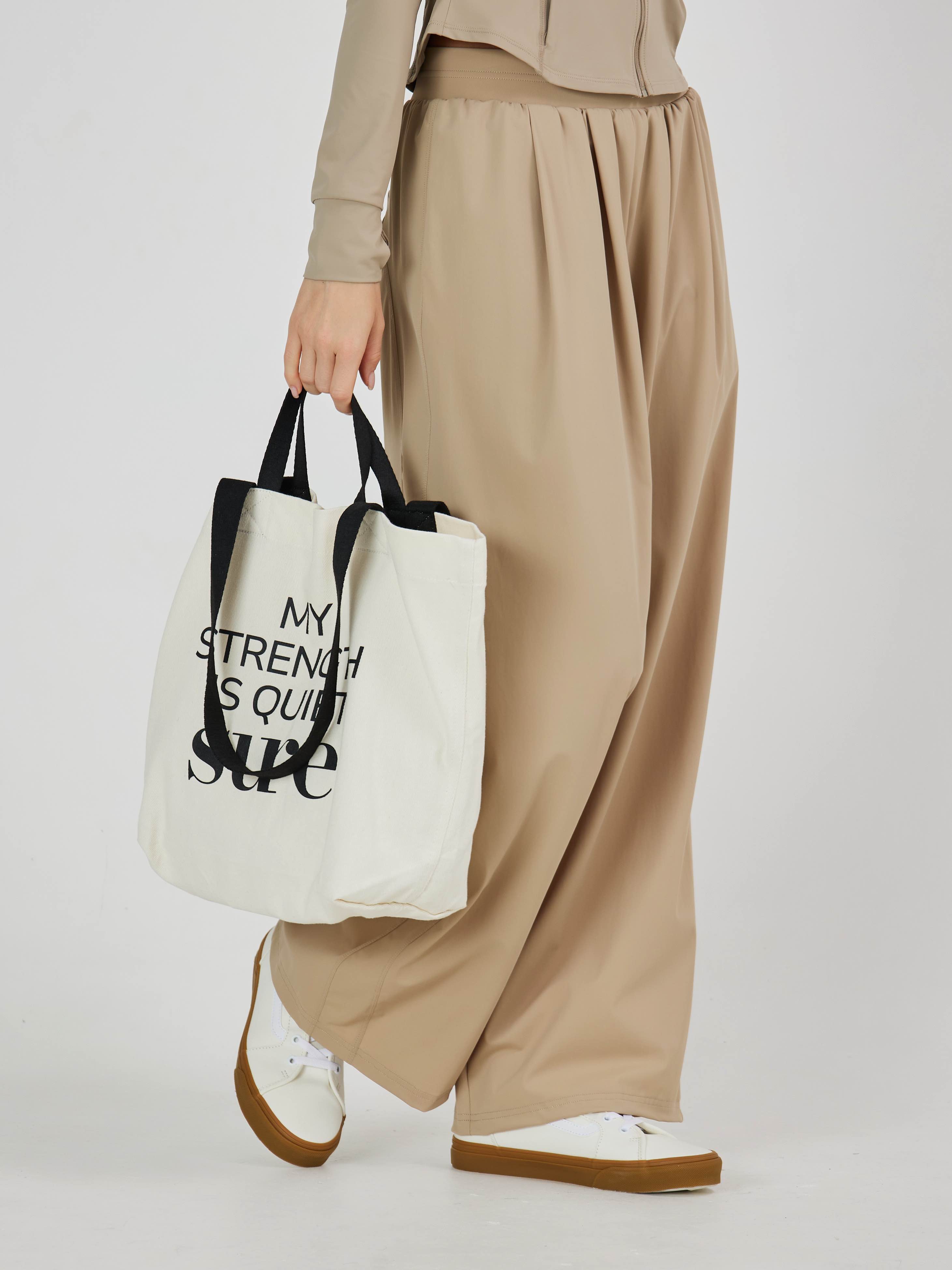Сумка-шоппер MY STRENGTH IS QUITE