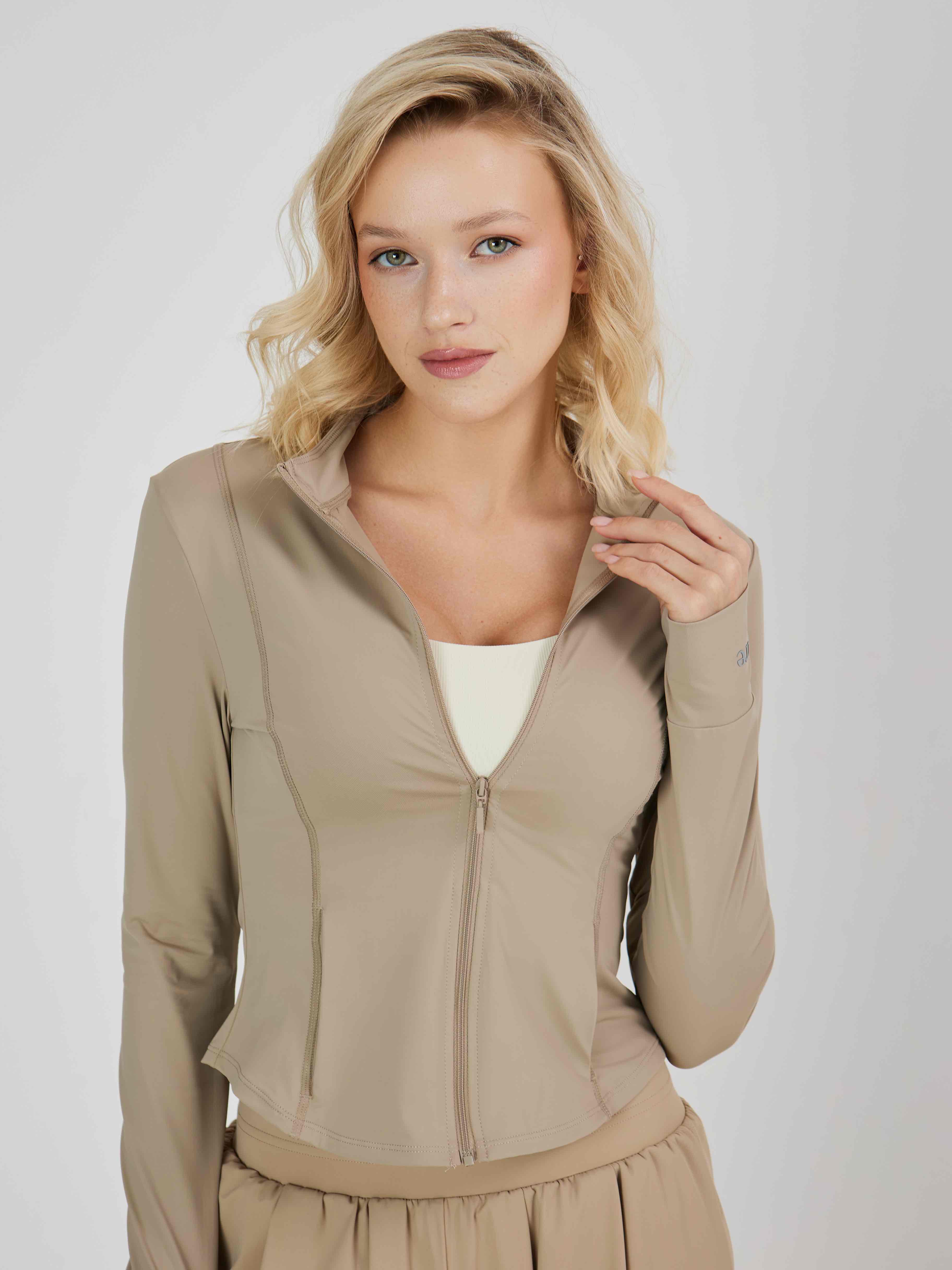 Рашгард из тонкой дышащей охлаждающей ткани SPF50